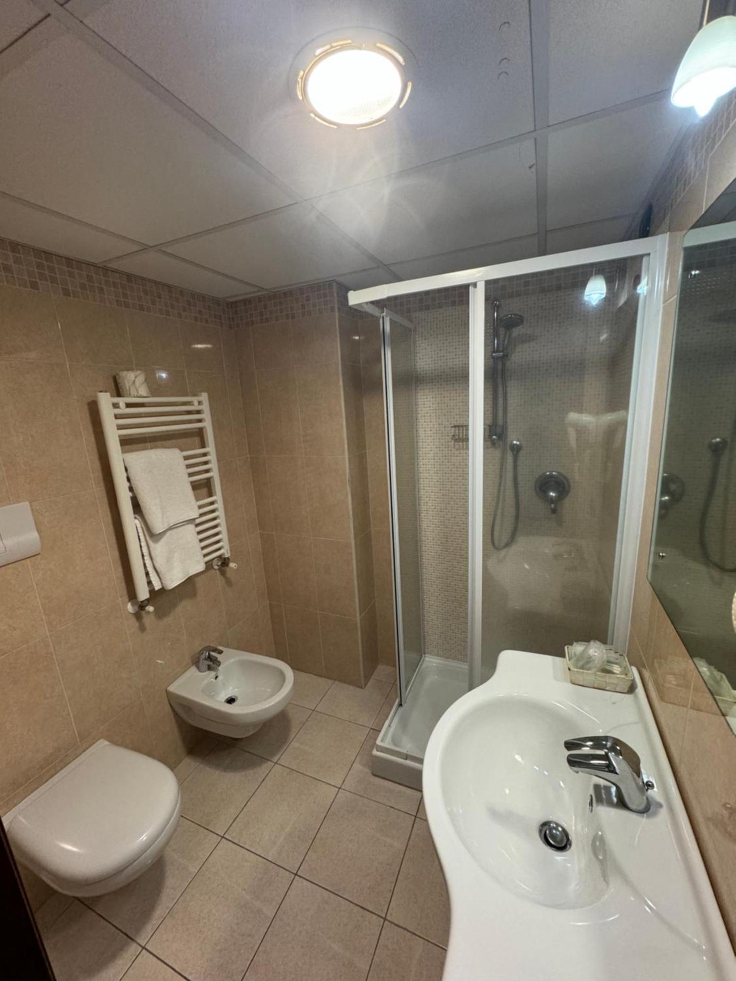 Hotel Vittoria Rosarno Ngoại thất bức ảnh
